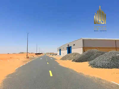 أرض صناعية تملك حر القاسمية بوابة 3 -( 95 درهم)