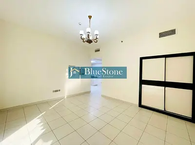 Studio with Parking | Open View | Vacant