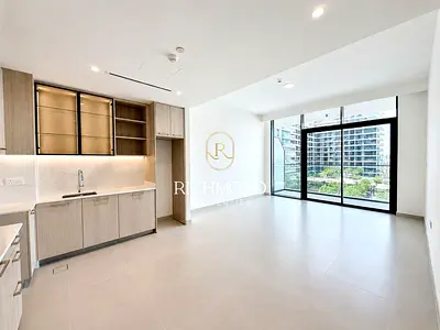 Brand New | Flexible Cheques | Spacious Layout