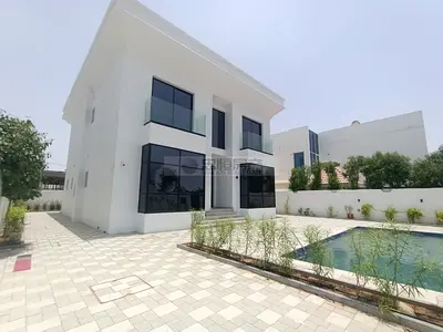 HURRY| Nice Contemporary | Private Pool | En-suite