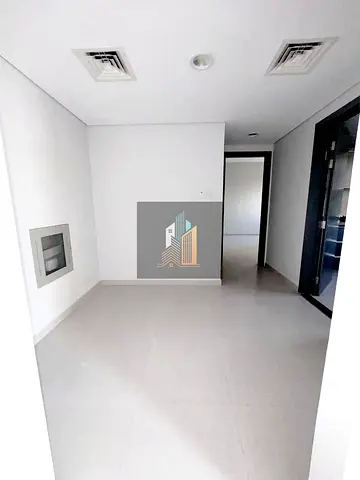 1BHK APARTMENT//GOOD LOCATION//NEAR PARK //BREND NEW TOWER//FIRST MOVING TODAY OFFER 36K