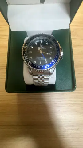 Rolex GMT-Master II with a blue-and-black bezel,Batman