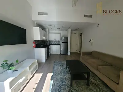FURNISHED 1BHK | 2 BALCONIES | AVAILABLE MID DEC