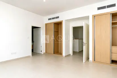 Vastu Compliant 4BR + Maid | End Unit | 6 Chqs
