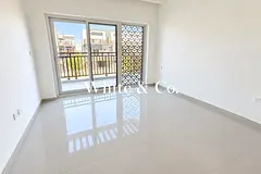 Brand New 4 Bed | Middle Unit | Vacant