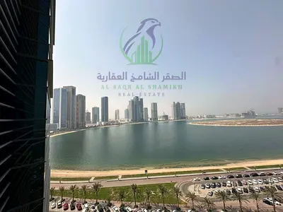 شقة غرفتين وصالة بإطلالة بحرية للإيجار في التعاون | 3 حمامات | أستور | تكييف ومواقف مجانية | شهر مجاني