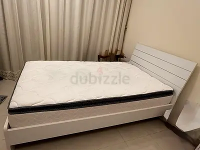 Bed super single size (120x200) from homebox without matress