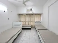 🏠 Executive Bachelor Room Available – Al Ghubaiba / Al Souk Al Fahidi 🏠