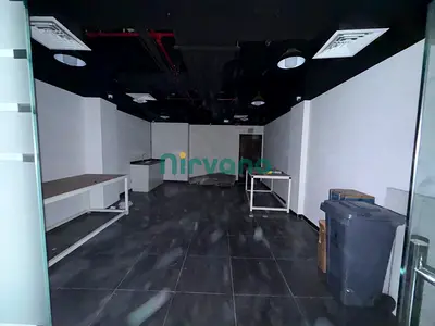 متجر شل آند كور | خليج جميرا X3 | واجهة زجاجية