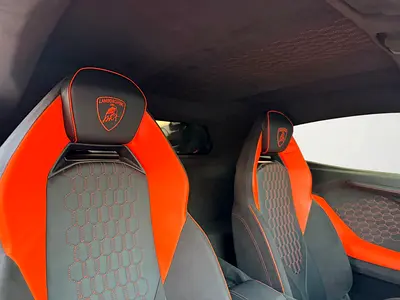 صورة مصغرة 15 لـ 2024 Lamborghini REVUELTO