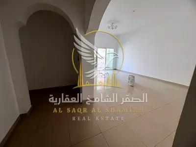 غرفتين وصالة بالبوطينة 3 حمامات وبلكونة السعر تحفه