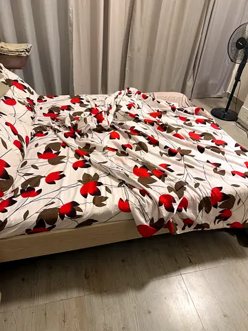 King bed for sale