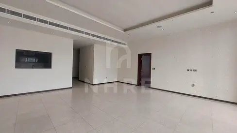 Vacant | Spacious | 3BR+Maids Room | Low Floor