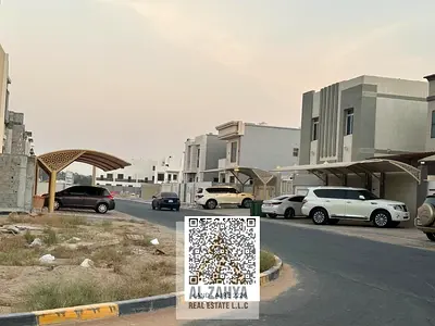 عرض حصري! || قطعة أرض لتاون هاوس (موقع زاوية) بمساحة 2200 قدم مربع || تصريح بناء (طابق أرضي + طابقين) || بدون رسوم نقل ملكية || 450,000 درهم || منطقة