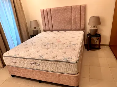 Queen Size bed