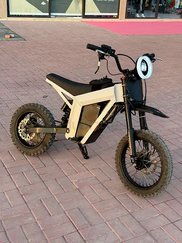 Kugoo Wish 01 White/black MODDED 2025 model
