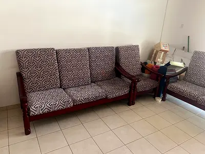 Classic 6 seater wooden sofa set with patterned cushions (3 seater + 2 seater + single seater)