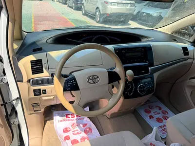 صورة 6 لـ 2017 Toyota PREVIA
