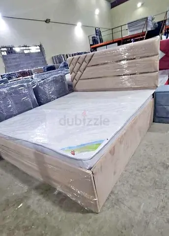 BRAND NEW KING SIZE LUXURY BED WITH MATTRESS FOR SALE