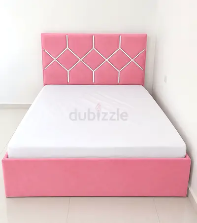 Si Brand New Queen size bed storage bed including mattress good quality Queen bed