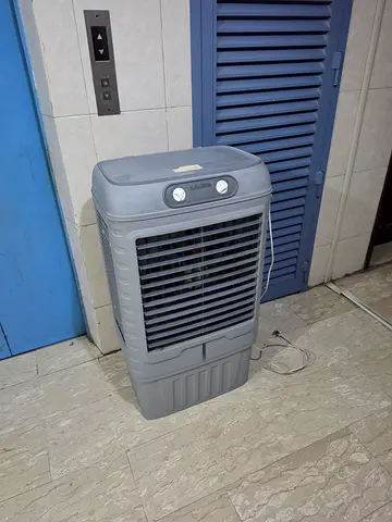 Al Radwan Portable Air Evaporative Cooler Fan 60 Litres in excellent working condition