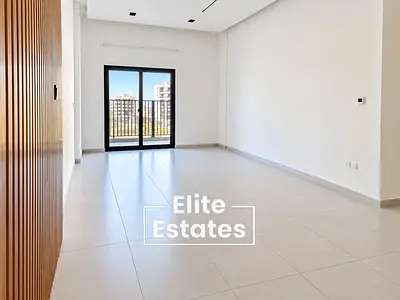 Vacant | Balcony | Pool | Gym | Parking