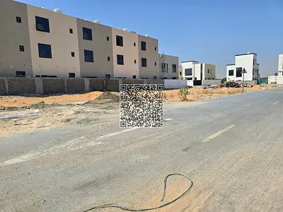 للبيع ارض سكني استثماري فيلل تاون هاوس في امارة عجمان منطقة الزاهية مشروع الزاهية اسكوير قريب من شارع الشيخ محمد بن زايد مساحة الارض 190 متر مربع 2
