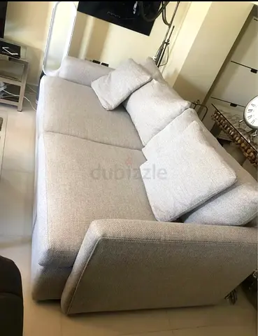 Looks great condition Crate&Barrel Lounge Deep 93 sofa