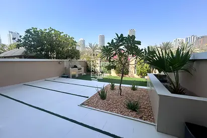 UPGRADED|FULL PARK VIEW |SINGLE ROW |MODERN FINISH