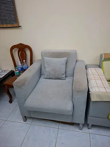 Single sofa for SALE IMMEDIATELY