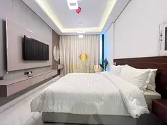 Fully Furnished | 4 cheques | parking included