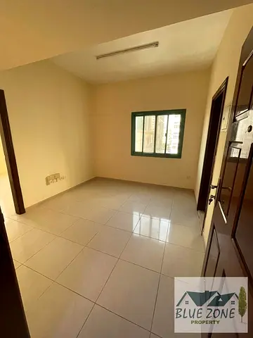 1bhk with central ac and gass family building near masjid