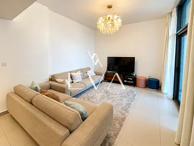 FULLY FURNISHED | VACANT | COMMUNITY VIEW