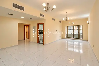 3 BR Family Apartment in Siraj Building