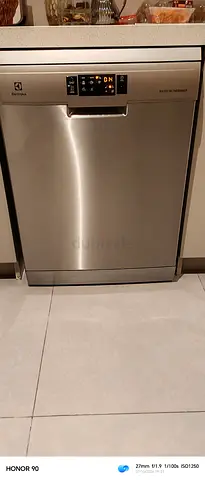 Electrolux stainless steel built-in dishwasher - very good condition