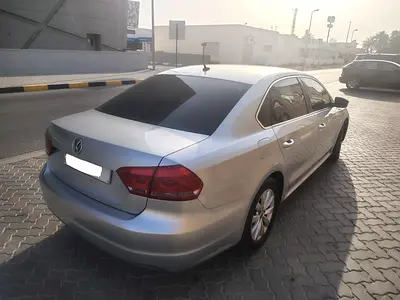 2014 Volkswagen PASSAT 照片 3
