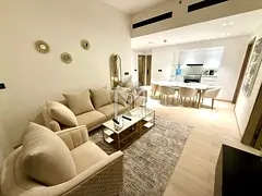 PREMIUM 3BR |PROFFESIONALLY DESIGNED |SKYLINE VIEW