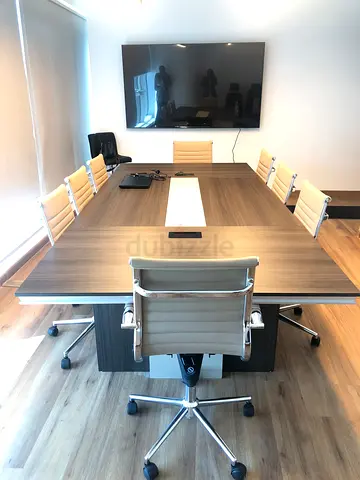 Modern 8-Seater Conference Table with Chairs