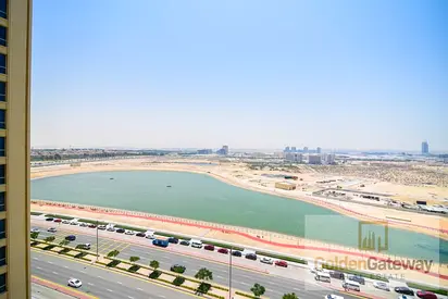Front Side | Lake Facing | Large | Unfurnished |