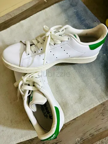 White Adidas Stan Smith sneakers with green heel - used, size unknown