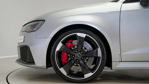 صورة مصغرة 11 لـ 2016 AUDI RS3