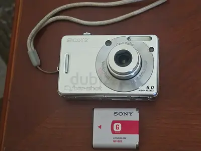 Sony Cyber-shot DSC-W50 Vintage Camera 6MP