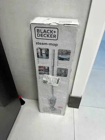 Black+Decker Steam Mop - New in Box