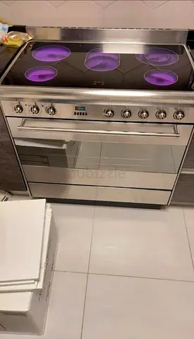 Smeg Stainless Steel Electric Range with Ceramic Glass Hob and Double Oven - Good Condition
