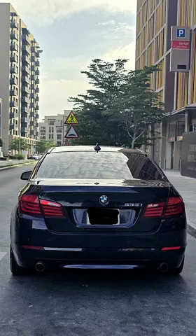 2012 BMW 5-SERIES 照片 3