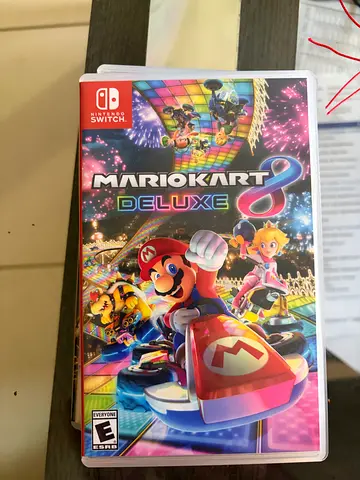 Mario Kart 8 Deluxe (Nintendo Switch) - Cartridge Only