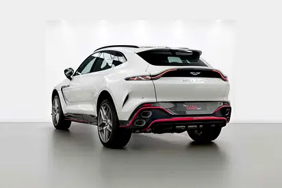 2026 Aston Martin DBX 照片 4
