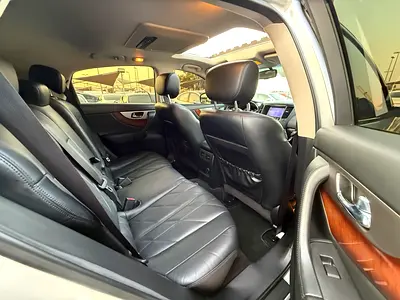 2013 Infiniti FX45/FX35 缩略图 18