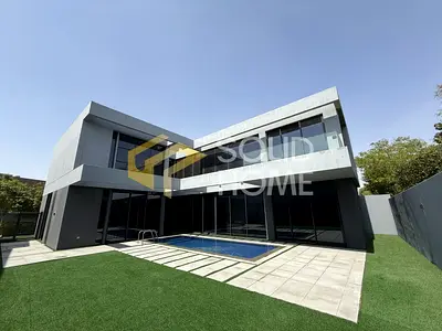 Distress Deal | Ready & Vacant | Freehold | Majlis