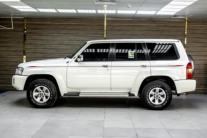 2023 Nissan PATROL SAFARI 照片 5